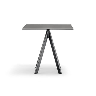 Pedrali Arki-Base ARK4 table with black solid laminate top 70x70 cm. Buy on Shopdecor PEDRALI collections
